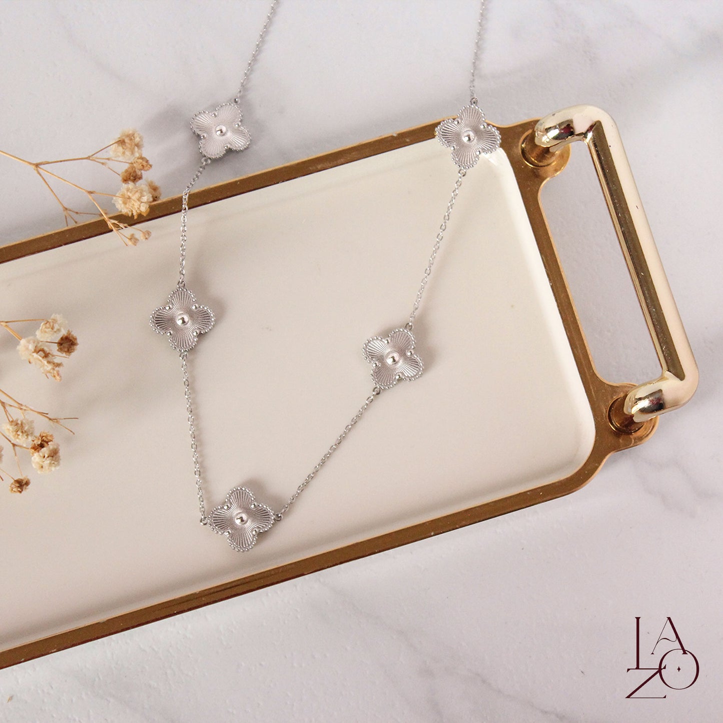 COLLAR TRÉBOL PLATEADO