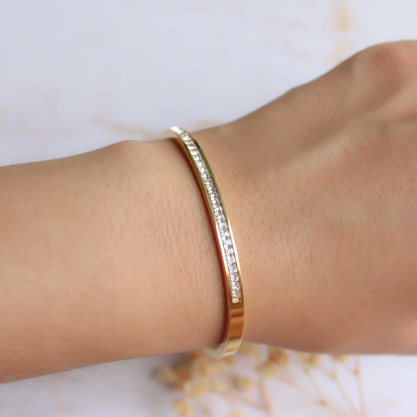 BRAZALETE CON ZIRCONIAS