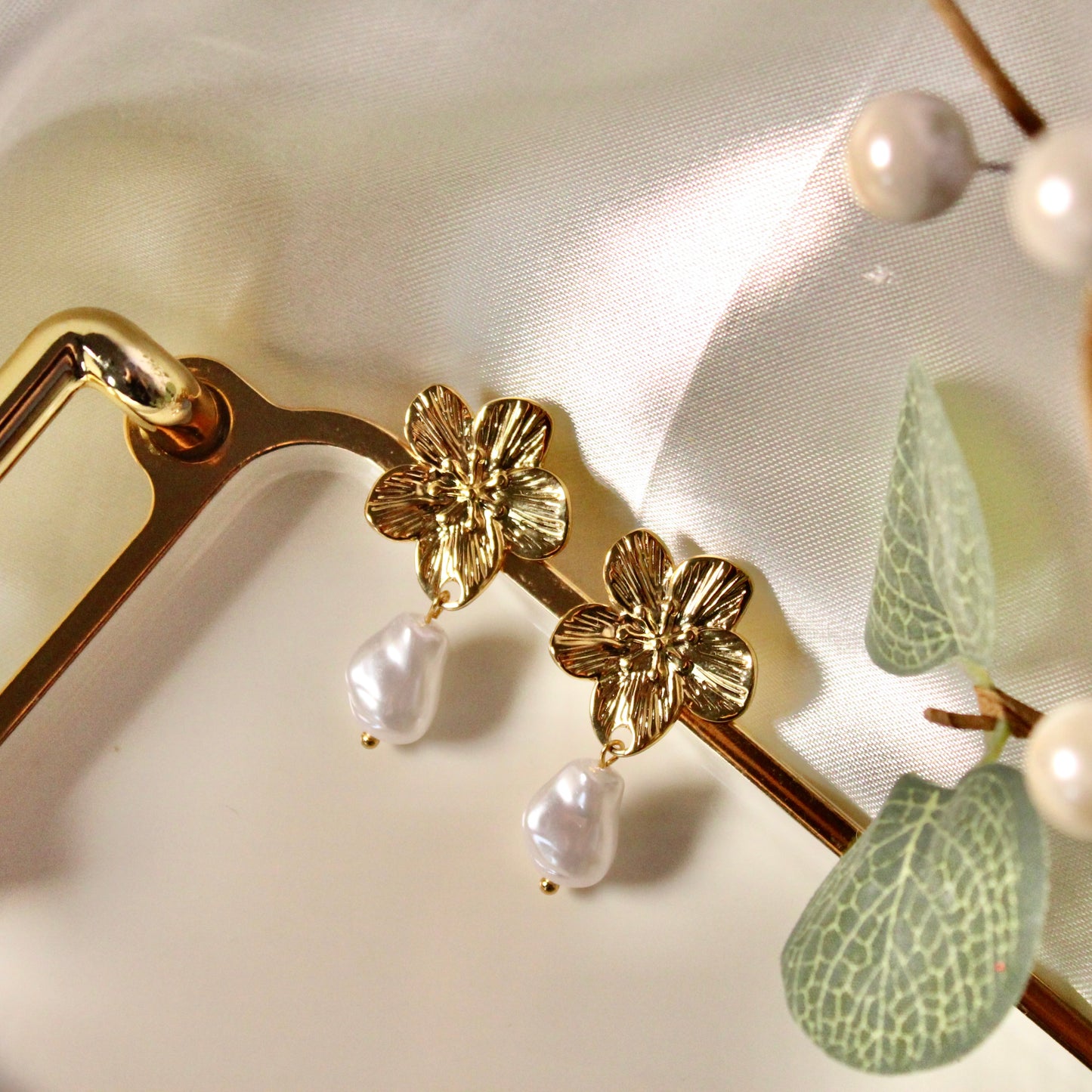 ARETES FLOR
