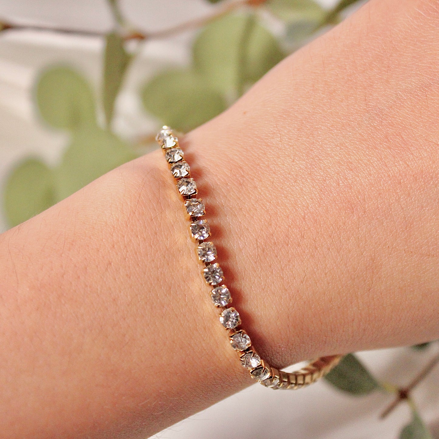 PULSERA ZIRCONIAS DORADA