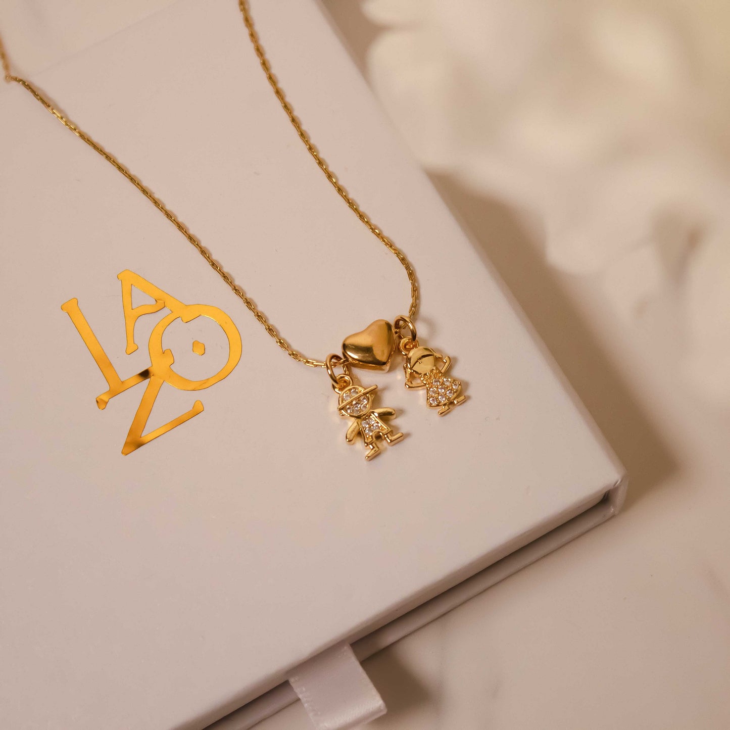 COLLAR AMOR DE MAMÁ ZIRCONIAS