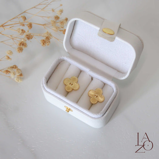 ARETES TRÉBOL DORADOS