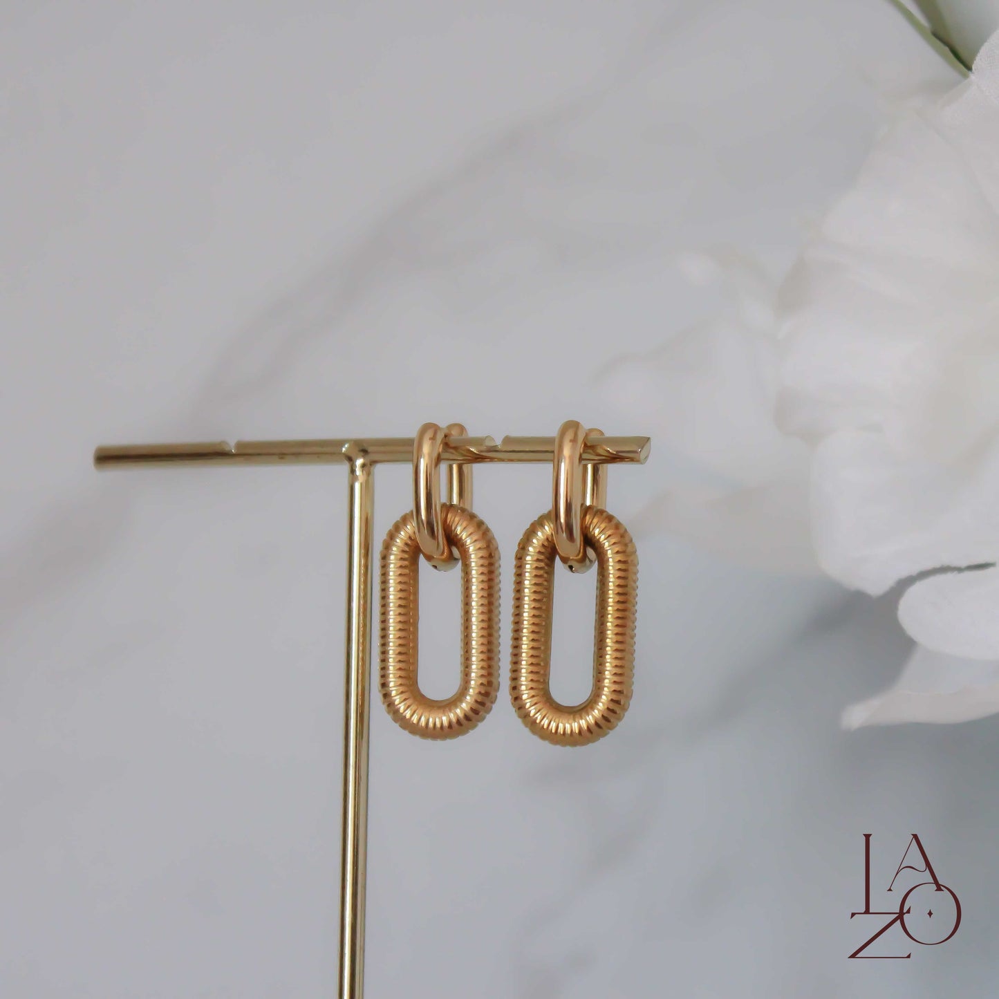 ARETES ESLABÓN DORADOS