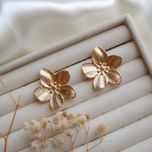 ARETES DE FLOR